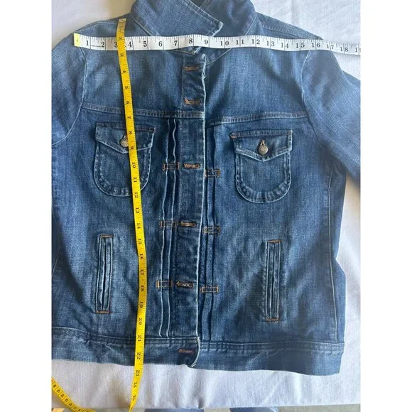 J. Crew Womens Lg Blue Cotton Denim Jacket Button Up Classic Trucker Medium Wash - Picture 9 of 9